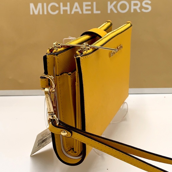 MICHAEL KORS LARGE DOUBLE ZIP WRISTLET WALLET JASMINE YELLOW COLOR - Picture 12 of 13